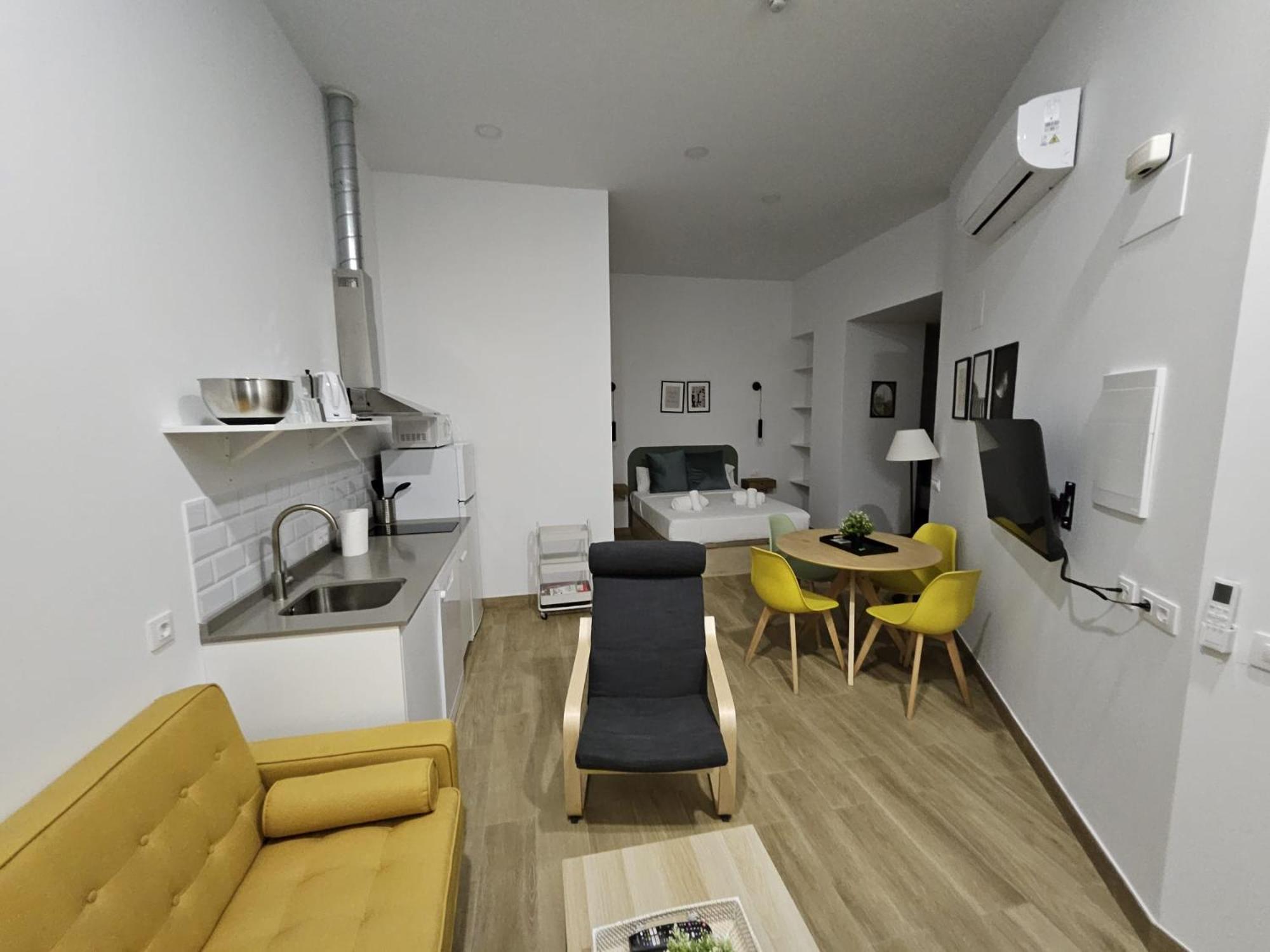 Triana Suite Apartament — Photos 1
